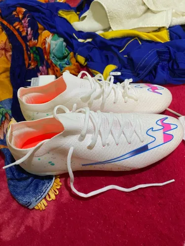 Chuteira Nike
