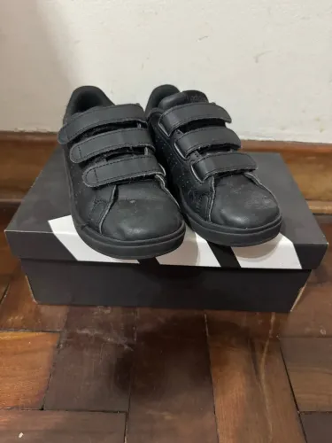 Tênis infantil adidas