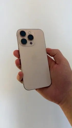 iPhone 16 pro 256 gb 