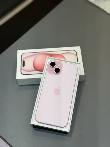 iPhone 15 128GB seminovo