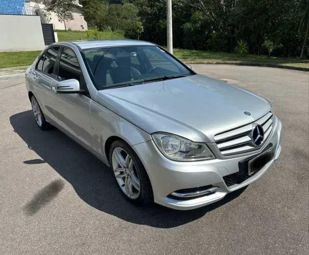 Mercedes-Benz C-180 CGI Classic 1.8 16V 156cv Aut. 2012