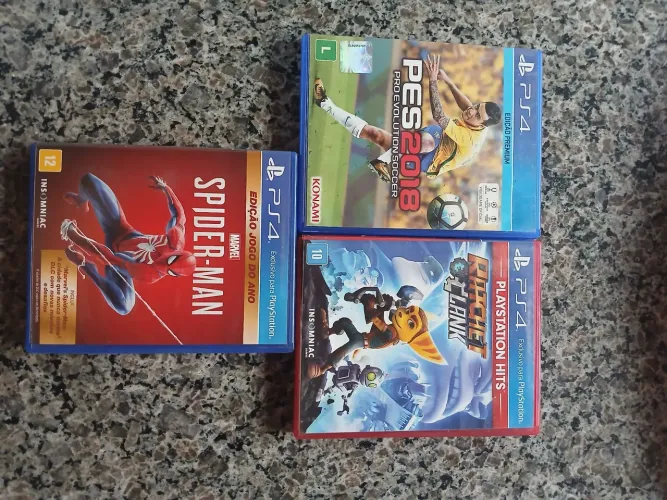Vendi meu vídeo game e sobrou os jogos estão todos em ótima qualidade