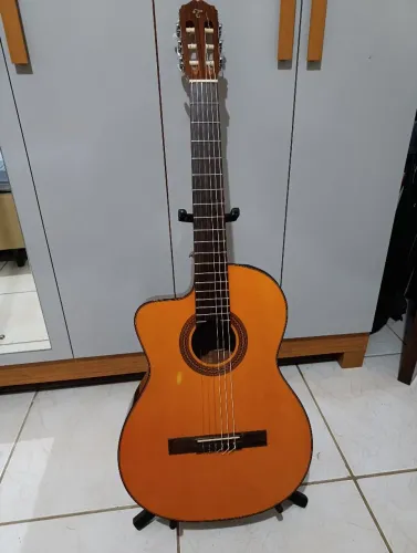 Violão Takamine nylon canhoto GC1celh-Nat