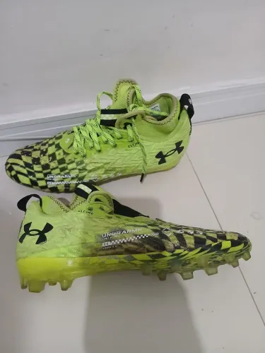 CHUTEIRA DE FUTEBOL AMERICANA