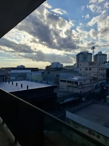 Oportunidade abaixo de mercado! Sala comercial no centro de Itaboraí - RJ