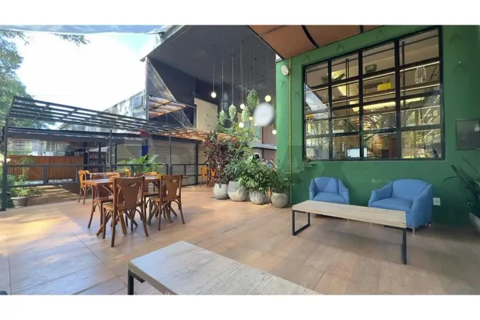 Ponto Comercial no Ramo Alimentício