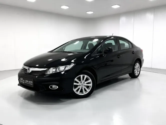 Honda Civic Sedan LXS 1.8/1.8 Flex 16V Aut. 4P 2014