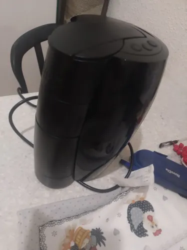 Cafeteira 3 corações preta