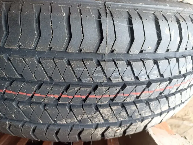 Pneu Bridgestone 225/55R18