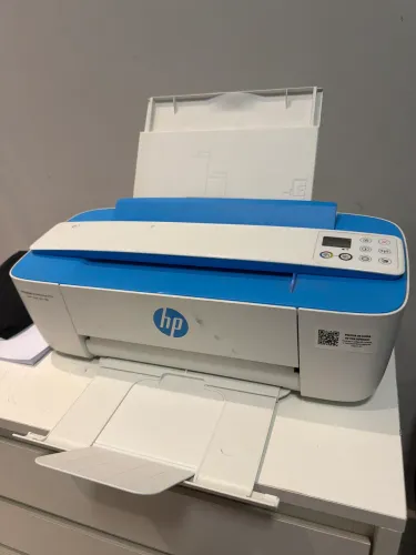 Impressora Multifuncional HP DeskJet 3776
