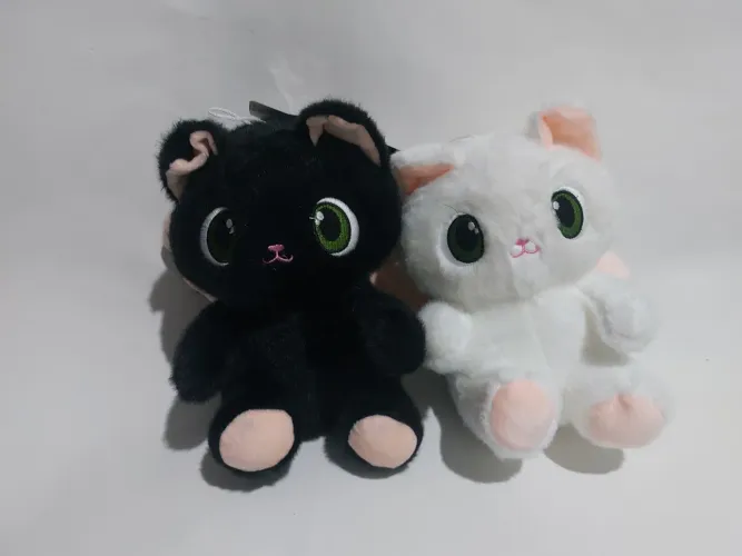 Pelucia gatinho com asa