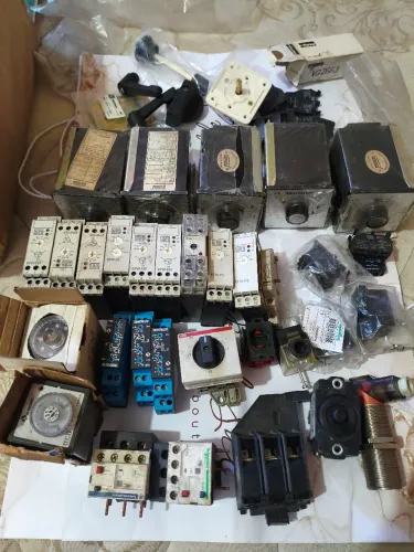 Lote de peças elétrica industrial