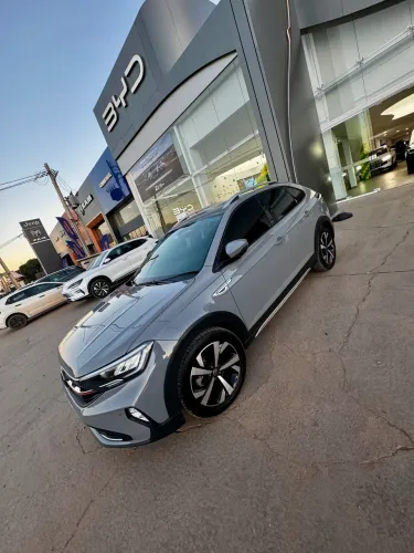 Volkswagen Nivus Highline 1.0 200 TSI Flex AUT 2021