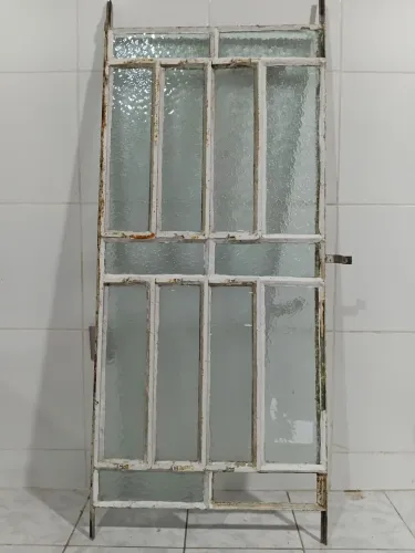 VENDO JANELÃO BASCULANTE 1,50cm X 0,70cm