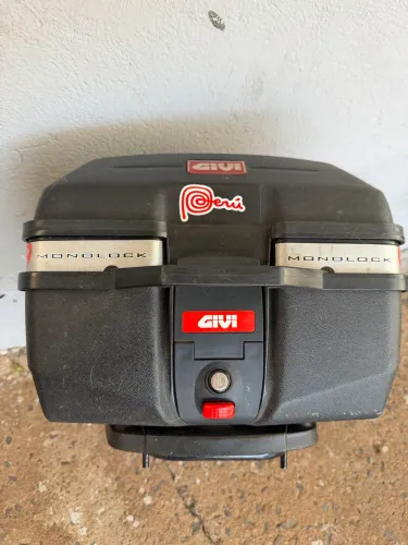 bauleto givi traffic 27L + bagageiro yamaha factor 150