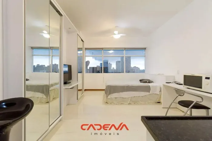Studio à venda no Centro de Curitiba