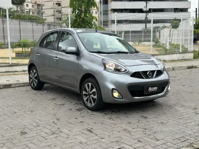 Nissan March SL 1.6 16V Flexstart 5P Mec. 2017