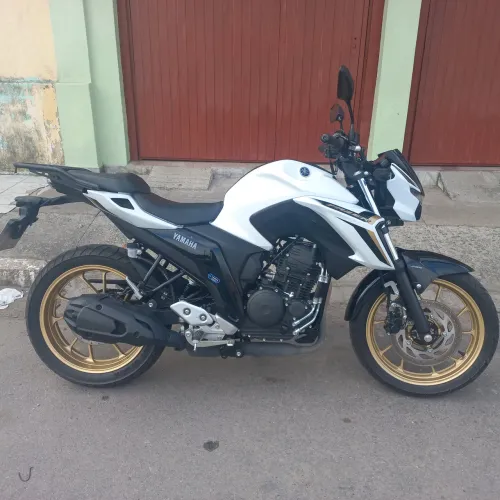 Yamaha Fz 250 Baixa quilometragem