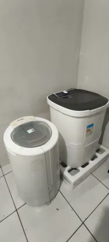 Máquina e centrifugadora