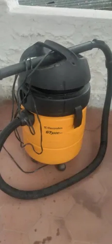 Vendo aspirador de pó profissional GT3000