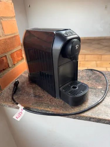 Cafeteira Espresso e Multibebida 3 Corações