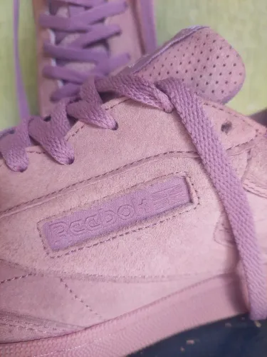 REEBOK NOVÍSSIMO - MADE IN VIETNAM 