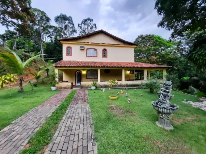 Lindo sítio com 2 nascentes em Vila Canaan com 14 hectares total