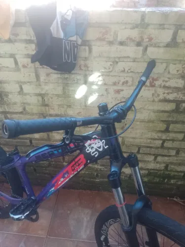 guidão Gios 2013 720min
