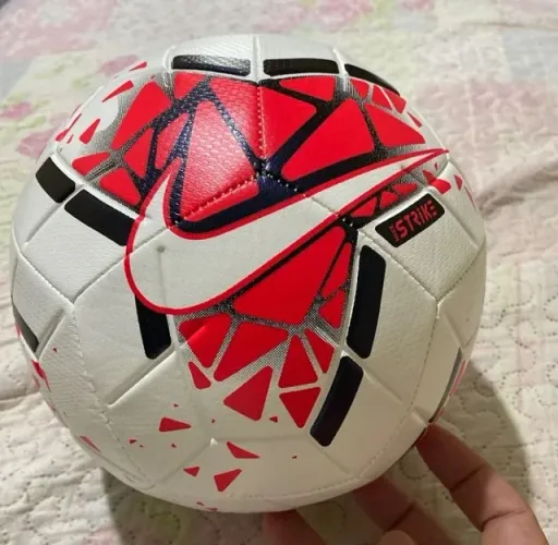 Bola NIKE Futebol de Campo - Tam. 5