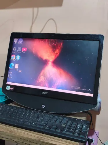 Vendo ou troco COMPUTADOR Desktop