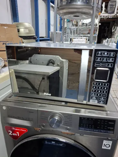 MICRO-ONDAS PHLICO ESPELHADO EM ÓTIMO ESTADO