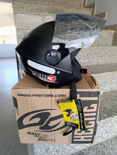 Capacete Pro tork 58 viseira fumê