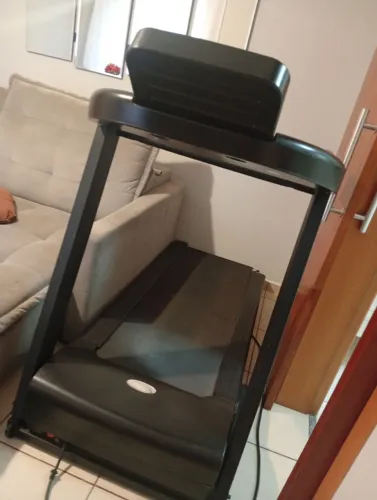 Vendo esteira profissional Evolution pro