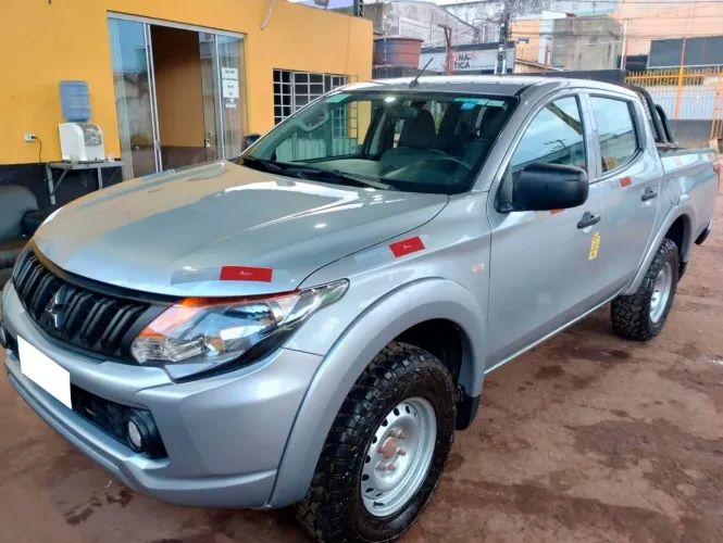 Mitsubishi L200 Triton Sport GL 2.4 Diesel 2023