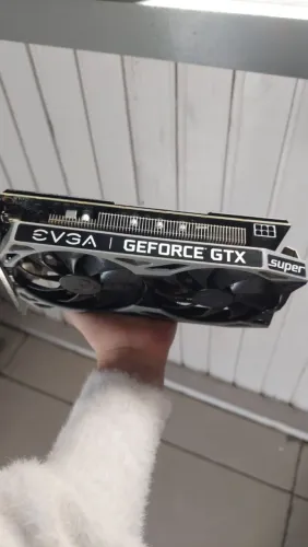 GTX 1650 SUPER 4GB GDDR6 | Placa de Vídeo Gamer