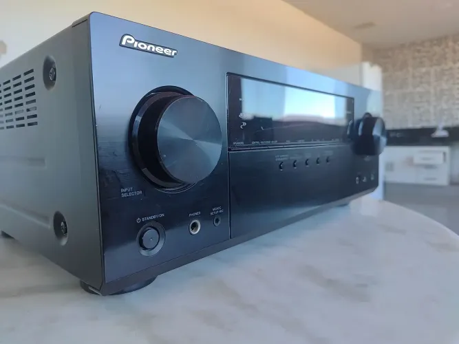 Pioneer VSX-1023k 7.1 Dolby 4k receiver