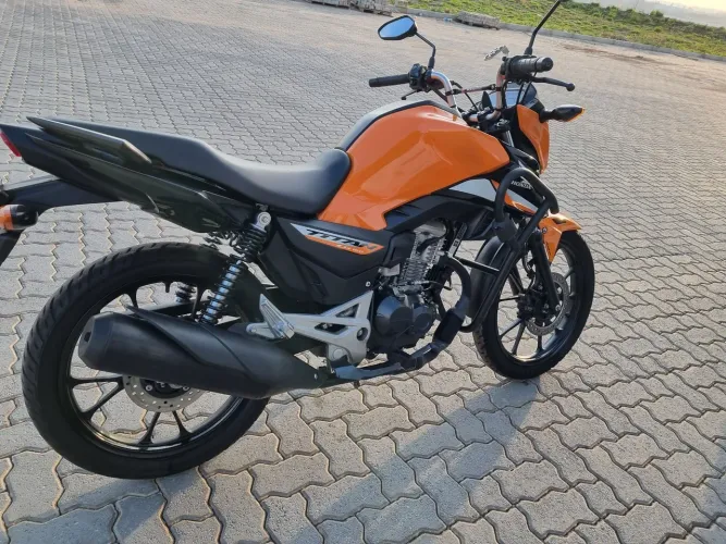 Titan 160 finan pra roda na roça