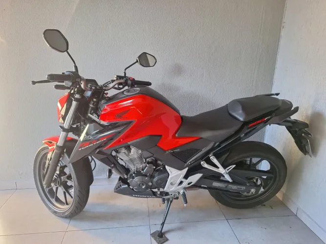 Cb Twister 300f vermelha Flex 2023 Moto impecavel