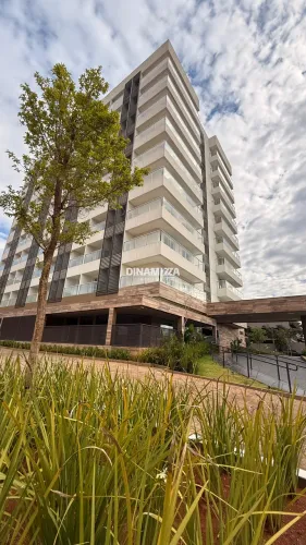 Sala 806 para locação no Ed. Comercial Santa Luzia