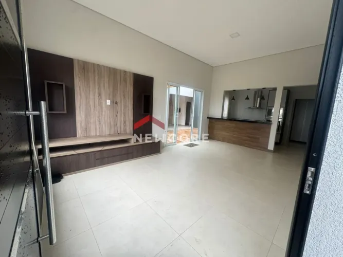 Casa de condomínio em Rua Celso Arthur Martini - Jardim Residencial Dona Lucilla - Indaiat