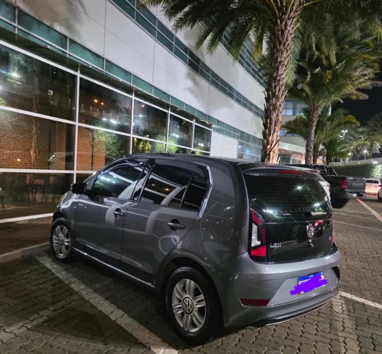 Volkswagen Up! Move 1.0 TSI Total Flex 12V 5P 2018