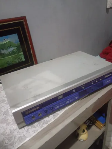 Aparelho de DVD e CD Grande