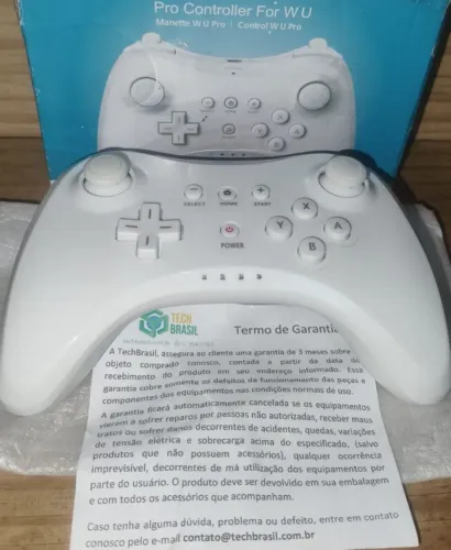 Controle Wii U PRO , novo na caixa.
