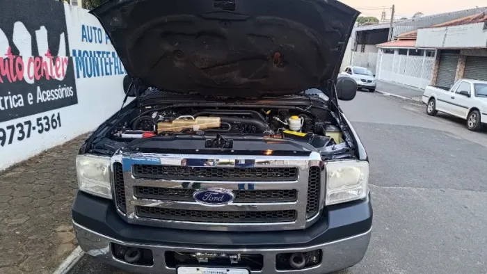 Ford F-250 XLT 3.9 4X2 Diesel TB 2007
