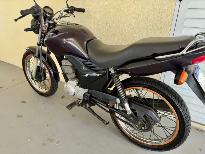 Honda fan es partida elétrica, aceito troca e parcelo até 18x