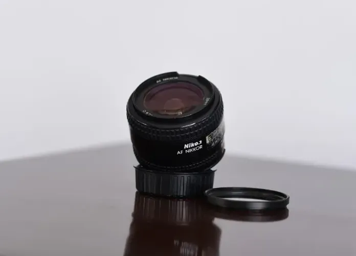 Lente Nikon 28mm - série D