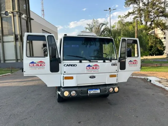 CAMINHÃO FORD/CARGO 815 S 2004