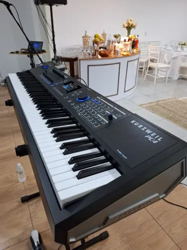 Kurzweil PC4 88