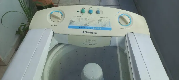 Maquina de lavar Eletrolux 10 kg