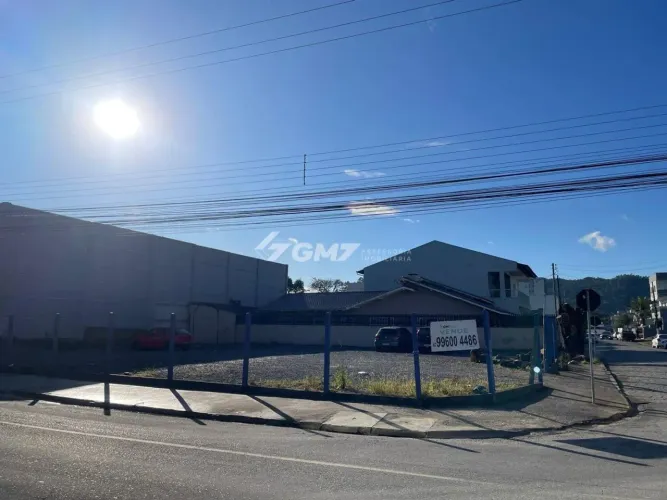 Terreno para venda no Centro de Camboriú, SC
